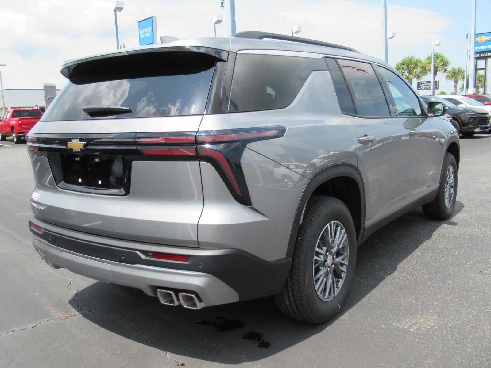 2026 Chevrolet Traverse — detail view